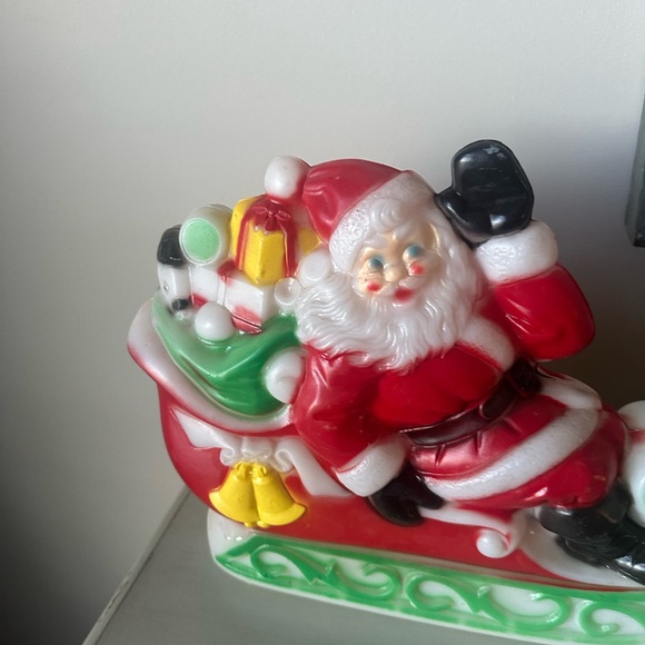 Vintage empire table top blow mold Santa in sleigh with reindeer - Picture 4 of 15